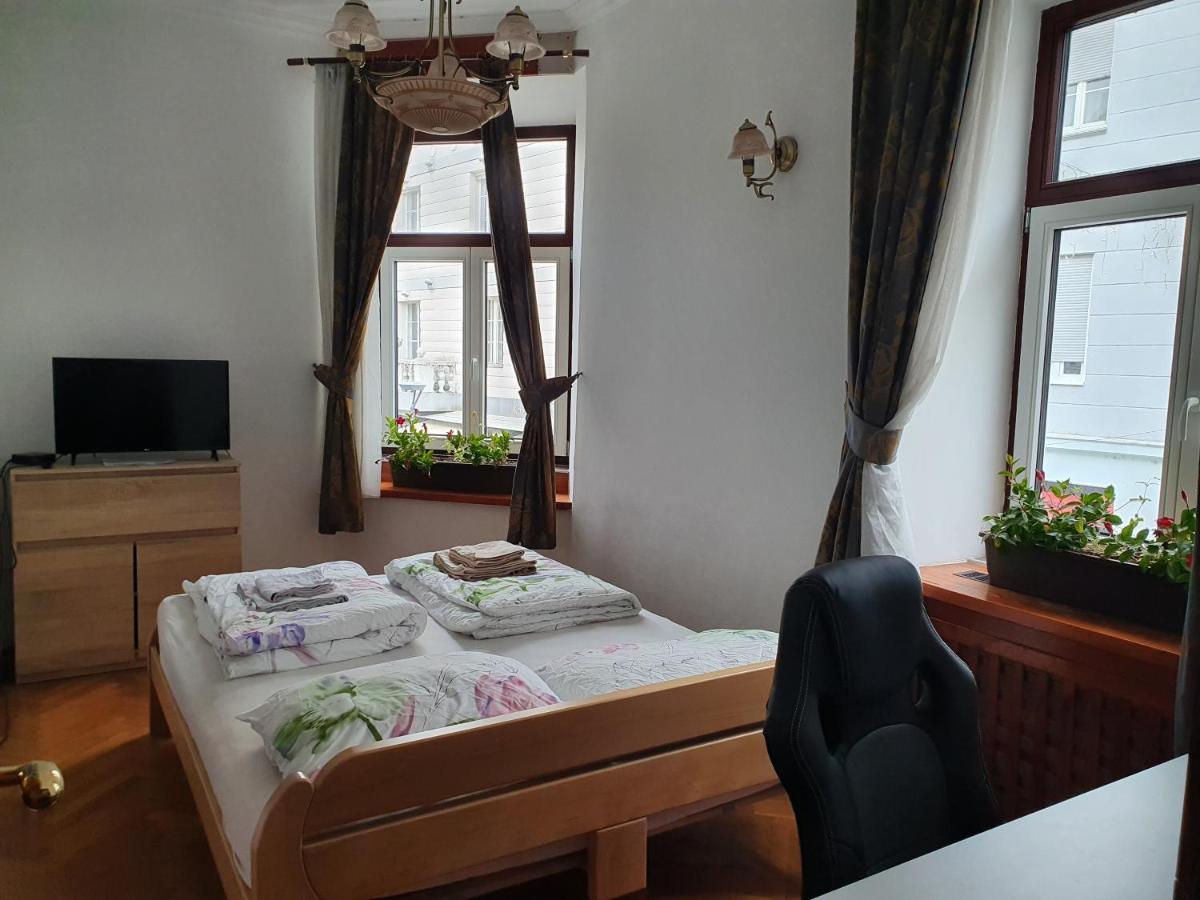 Apartments Fazarinc S Parkiriscem Celje Esterno foto